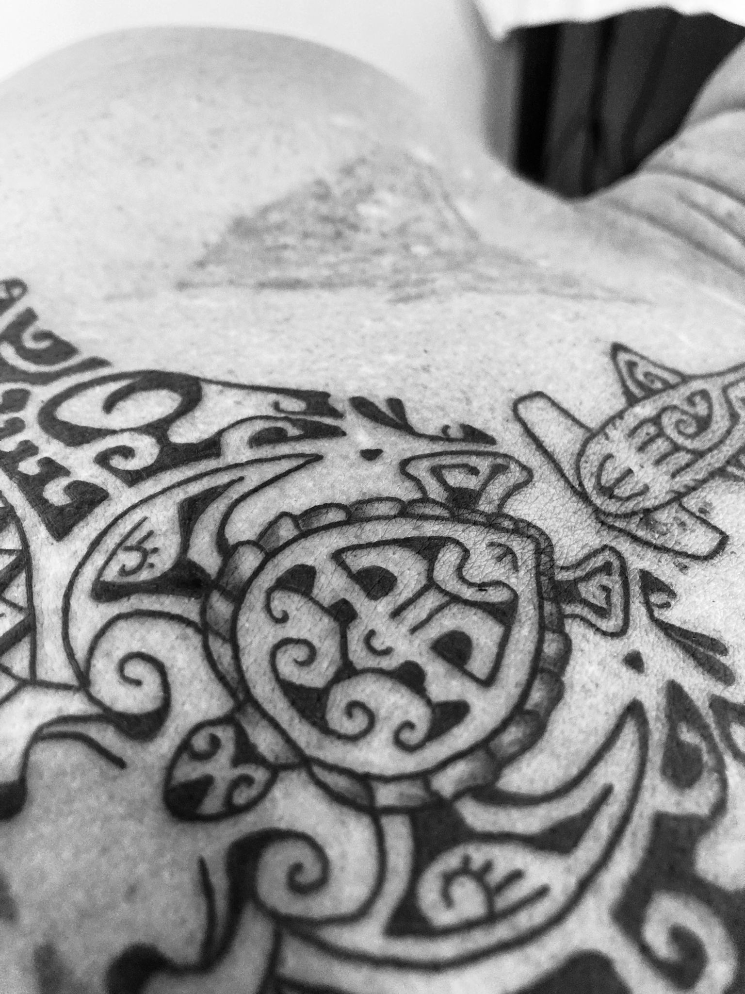 Tribal shoulder piece