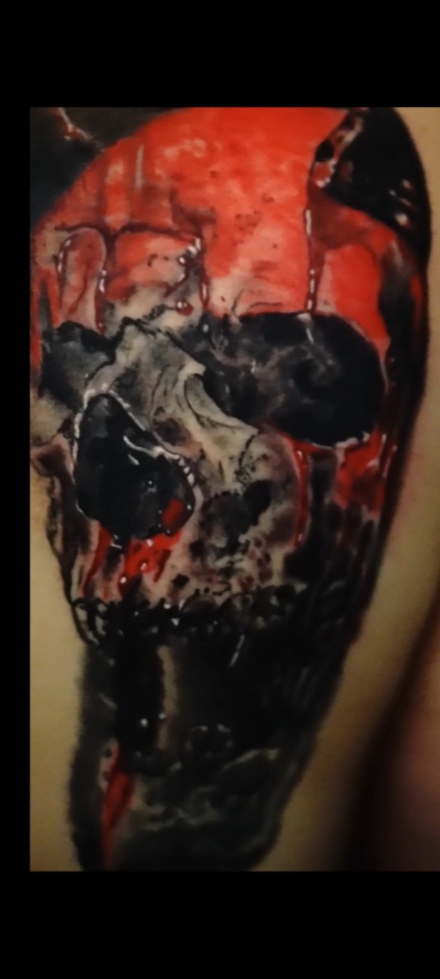 Watercolor Skull tattoo — OG Tatoo, Enschede